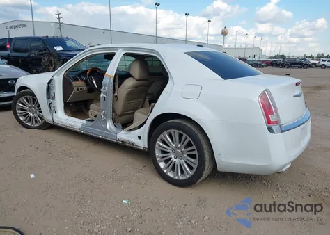 2014 Chrysler 300C из США, поврежденный, VIN 2C3CCAEG5EH220130